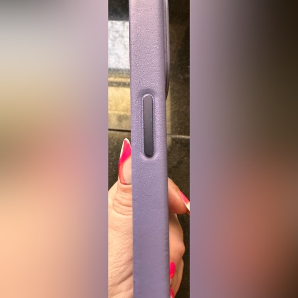 1 Leather Apple iPhone 13 Pro Max cases 1 is light Purple and 1 Black leather. - Picture 9 of 15